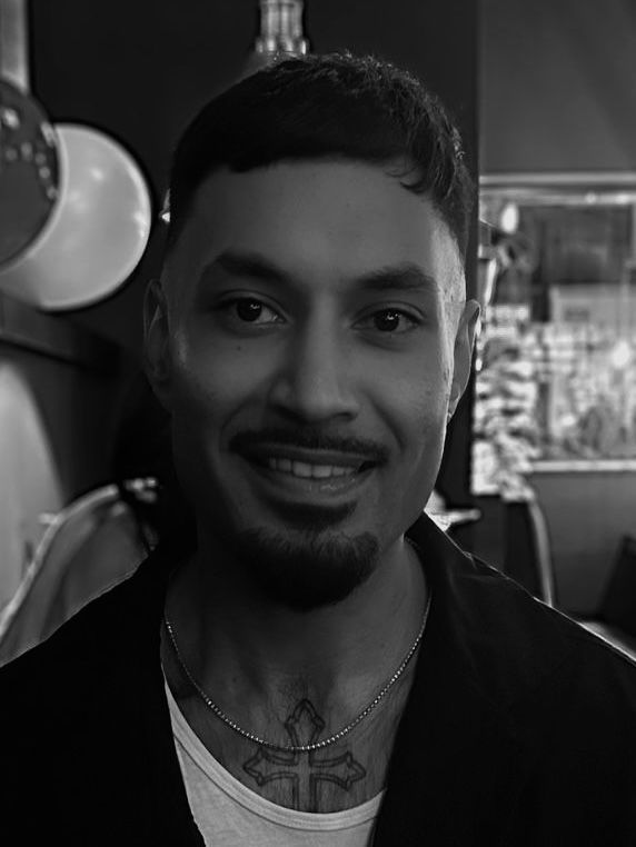 Nino, tattoo artist at Treze Ink